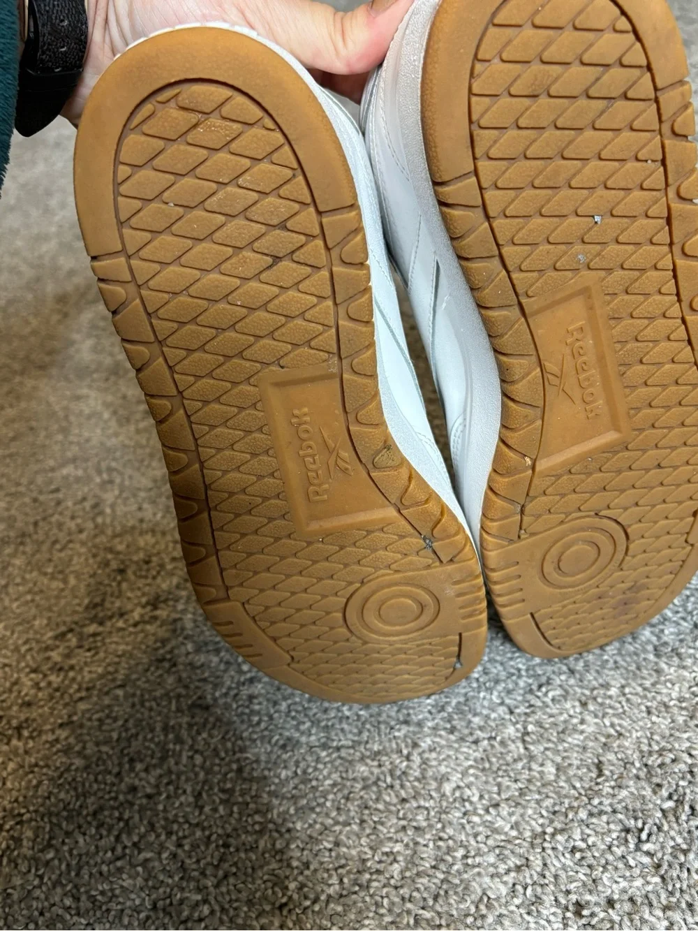 N/A white reebok